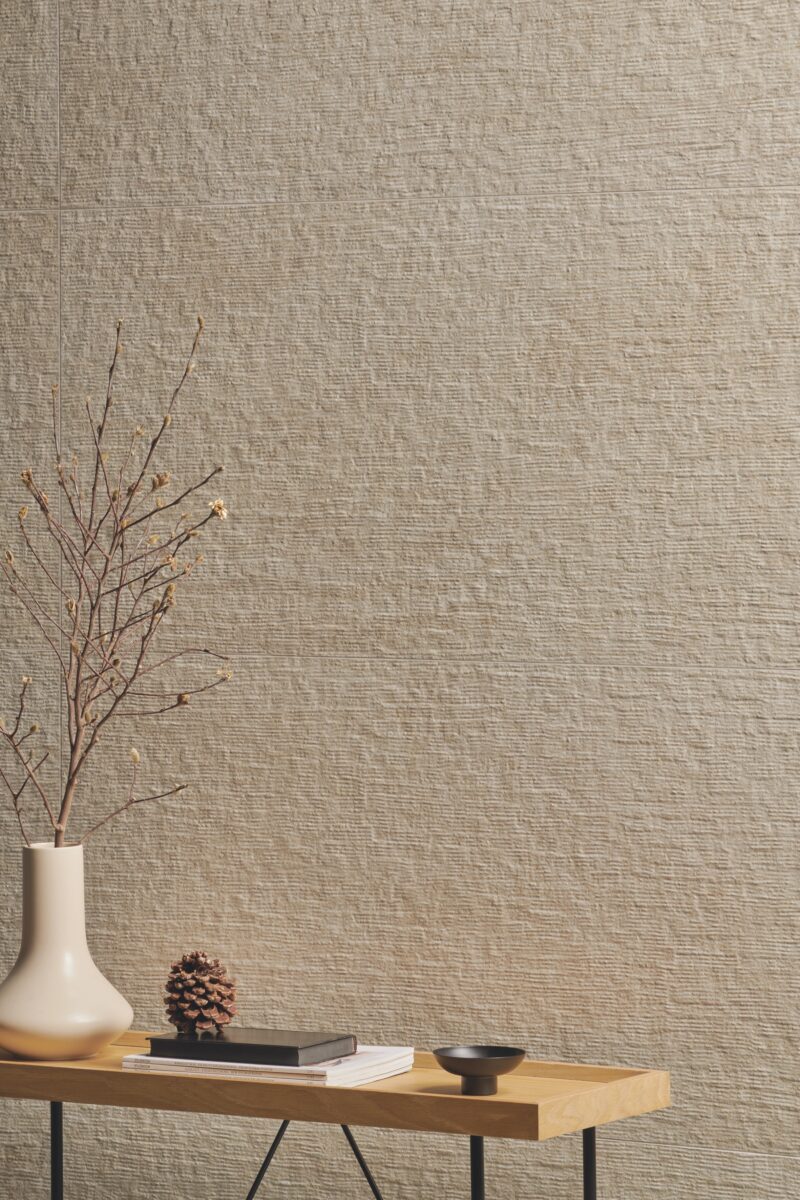 Provenza UNI. TRAVERTINE RULED CREAM NAT.